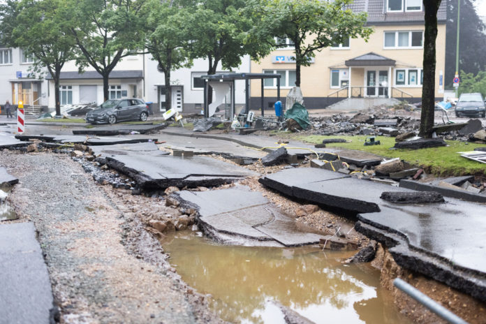 Wie hier in Stolberg hat das Hochwasser in vielen Städten und Gemeinden seine Spuren hinterlassen. Foto: Marcel Kusch